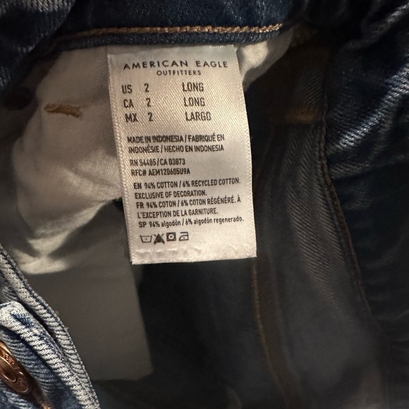 AMERICAN EAGLE MOM JEANS - Picture 4 of 4